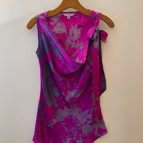 Cabi ‘Fit to Be Dyed’ Silk Magenta and Purple Tie Neck Blouse - Picture 9 of 10
